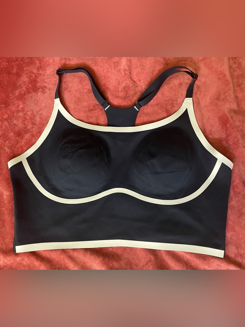 PINK Seamless Contrast Sports Bra